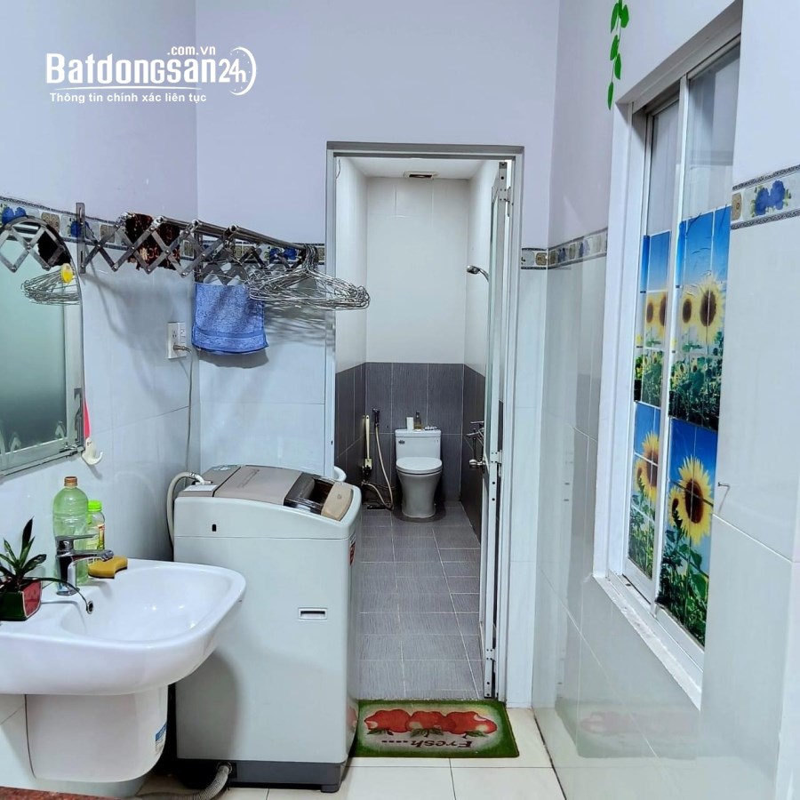 Bán nhà mặt phố Đường Trịnh Đình Trọng, Phường Phú Trung , Quận Tân Phú