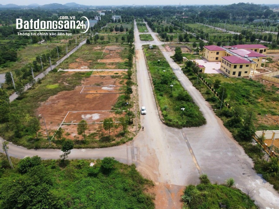 Bán gấp 110m MT 5.5m đường 38m vỉa hè 4.5m cổng mầm non 26tr/m2