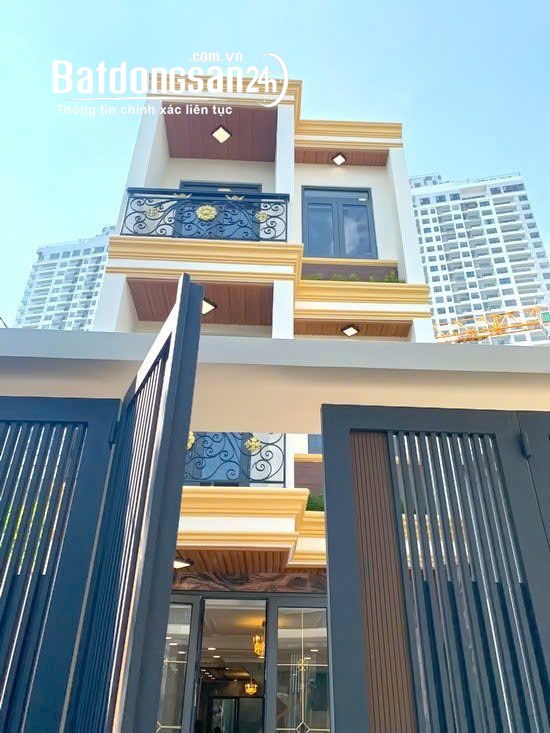 Bán nhà mặt phố Đường Hoàng Quốc Việt, Phường Phú Thuận, Quận 7