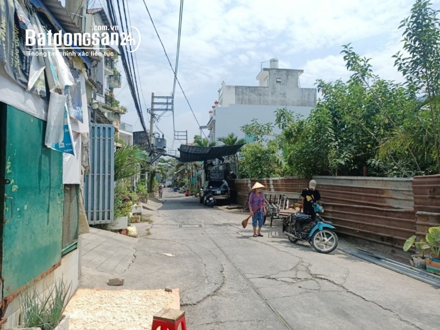 nhà trọ 120m2 hẻm xe hơi Lê Cơ sát mặt tiền vị trí đẹp quy hoạch tiềm năng 