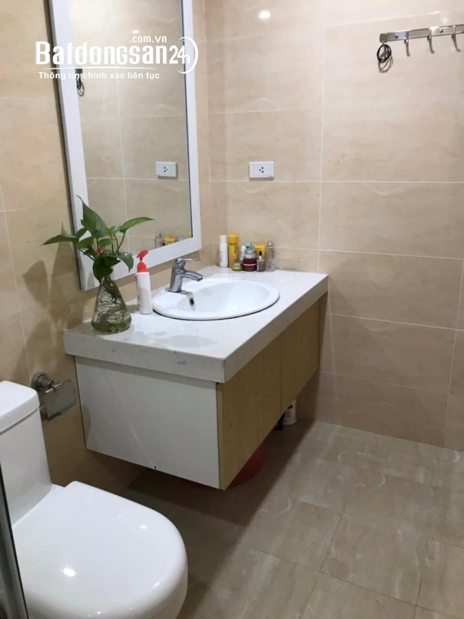 Cần bán căn góc ban công Đông nam chung cư Thống Nhất Complex – 82 Nguyễn Tuân