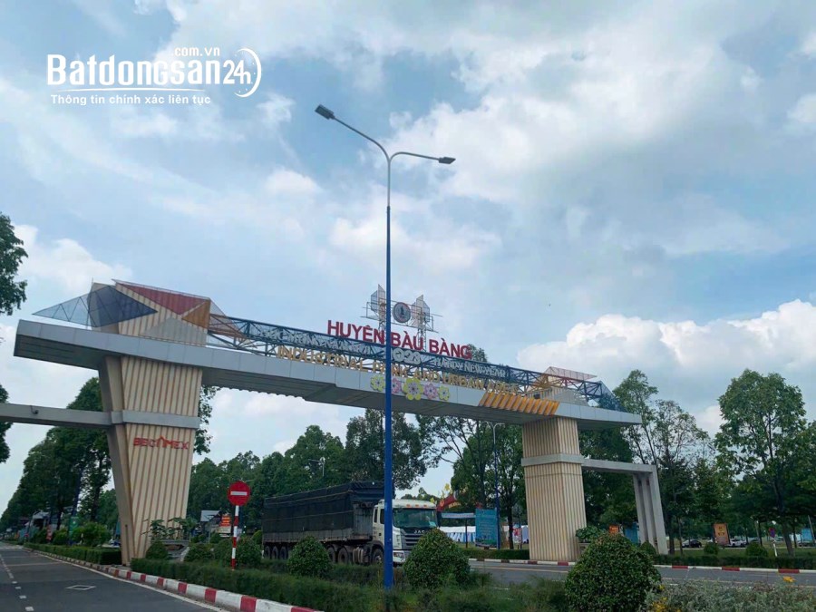 Cần Bán Lô Đất Ngay Ủy Ban Bàu Bàng – Bình Dương, Sổ Sẵn Công Chứng Ngay