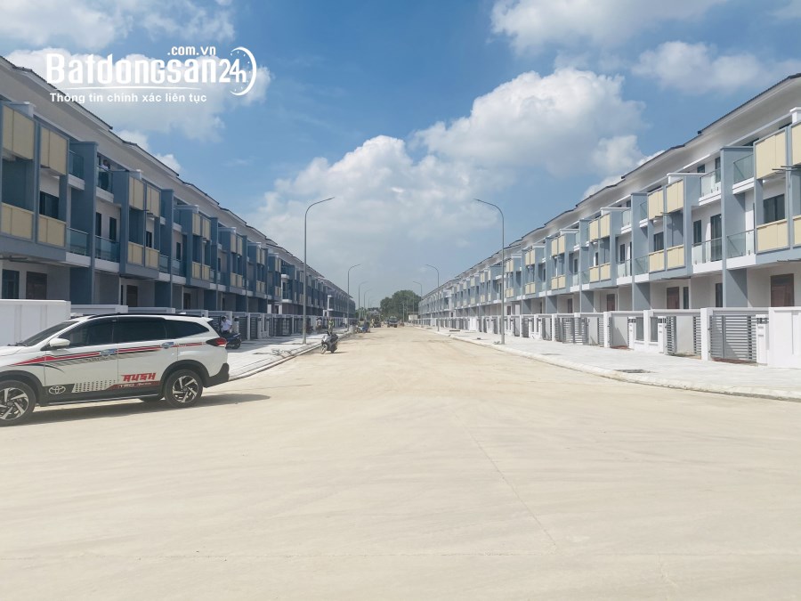 Chính chủ bán 110m2 liền kề Sapphire Gem hướng Nam giá 5.x tỷ