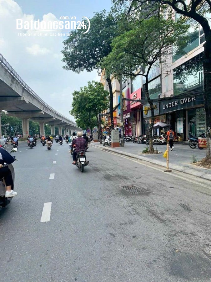 [ ĐẮC ĐỊA] BÁN NHÀ MP XUÂN THỦY LÔ GÓC - KD SẦM UẤT 90M2, 5T, SỔ VUÔNG.