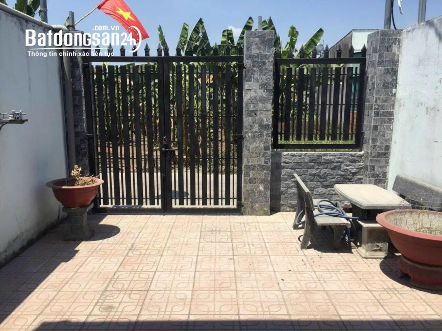 Bán nhà giá ngộp Phước Tân, DT; 125m2 đường 5m thông, Sổ chung 2 nhà, đất hồng