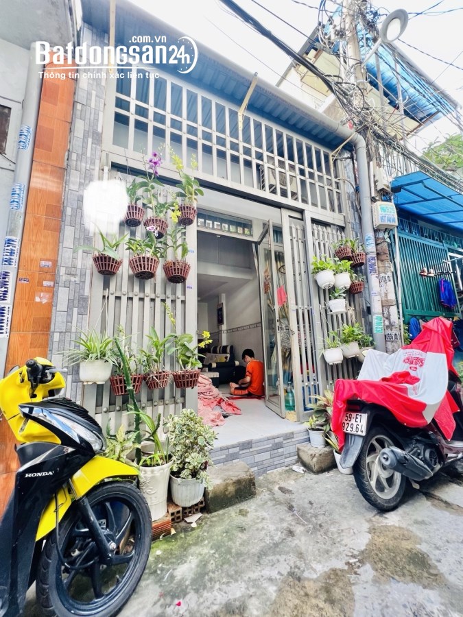Bán nhà Quận Tân Phú,1Trệt,1Lầu,2PN, Chỉ Hơn 2Tỷ