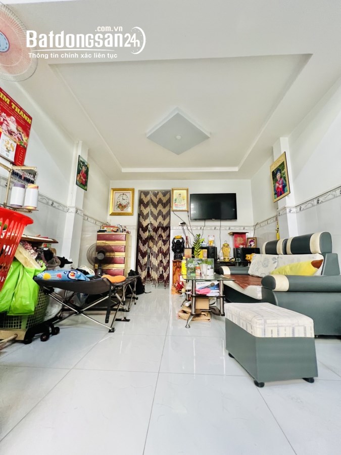 Bán nhà Quận Tân Phú,1Trệt,1Lầu,2PN, Chỉ Hơn 2Tỷ