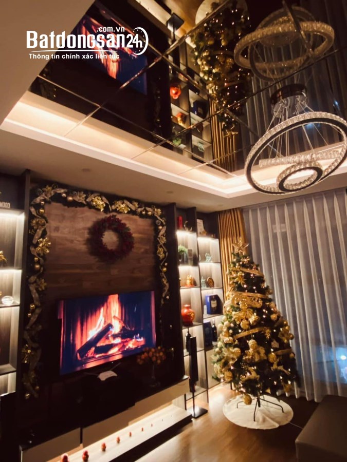 Nhà VIP LẠC LONG QUÂN 7.4 TỶ, ô tô đỗ cửa, thiết kế sang trọng hiện đại