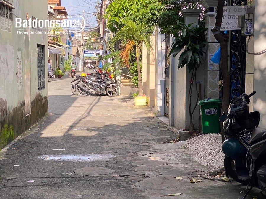 Bán nhà mặt phố Đường Âu Cơ, Phường Tân Thành, Quận Tân Phú