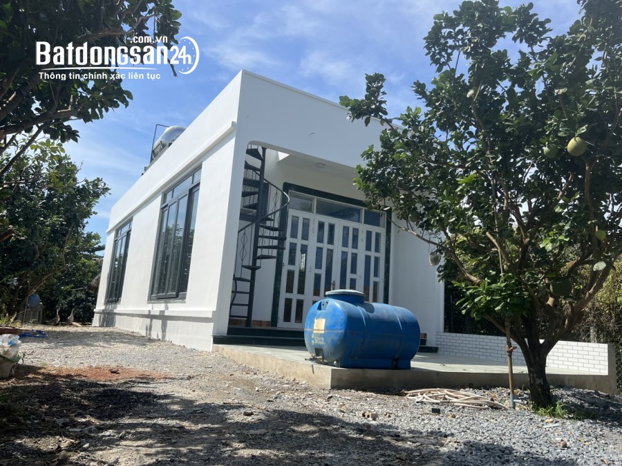 Bán Nhà Vườn Tân Bình Vĩnh Cửu. Dt 1300m có thổ cư, đường 7m, giá rẻ 