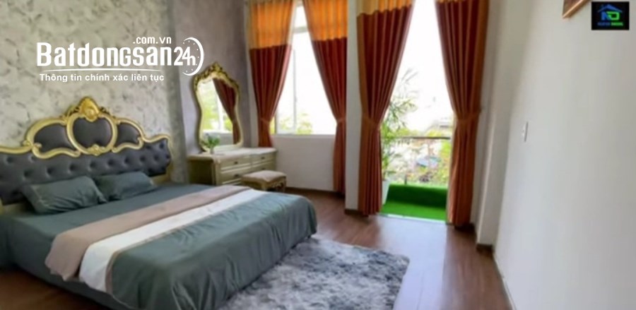  biệt thự gần chợ Tân Hương DT 8x18m, đường 16m, 4 tầng hơn 15 tỷ
