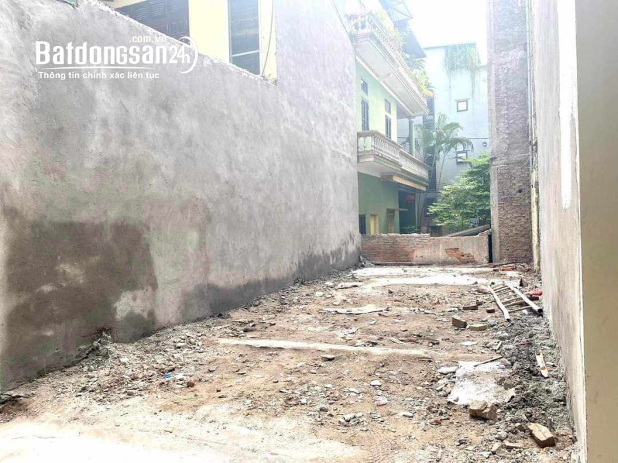 Bán Gấp-Đất Dục Tú-Đông Anh-Đường Thông Ô Tô Tránh-DT 46m²-MT 3,2m-Nhỉnh 1 tỷ
