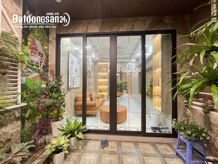 Bán nhà Đường Nhật Chiêu, Phường Nhật Tân, Quận Tây Hồ