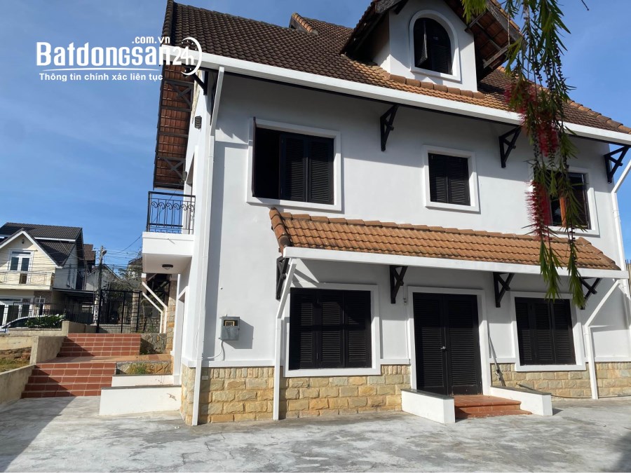 Bán biệt thự, villas Đường Vạn Hạnh, Phường 8, TP Đà Lạt