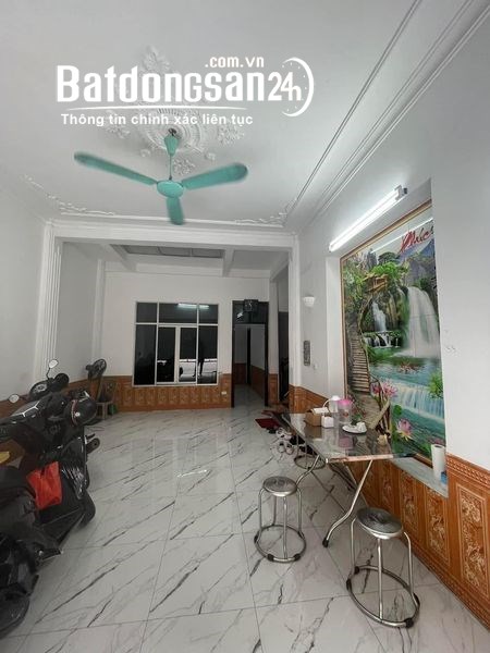 BÁN GẤP NHÀ CHÍNH CHỦ MẶT PHỐ MINH KHAI, QUẬN HAI BÀ TRƯNG. VỊ TRÍ ĐẮC ĐỊA GIÁ ĐẦU TƯ