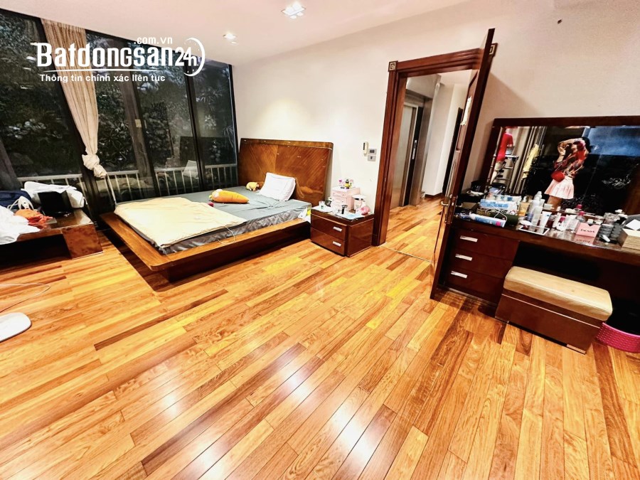 BT Bề Thế Ba Đình Láng Hạ 170M2 6 Tầng Thang Máy MT 8.5M 52.5 Tỷ