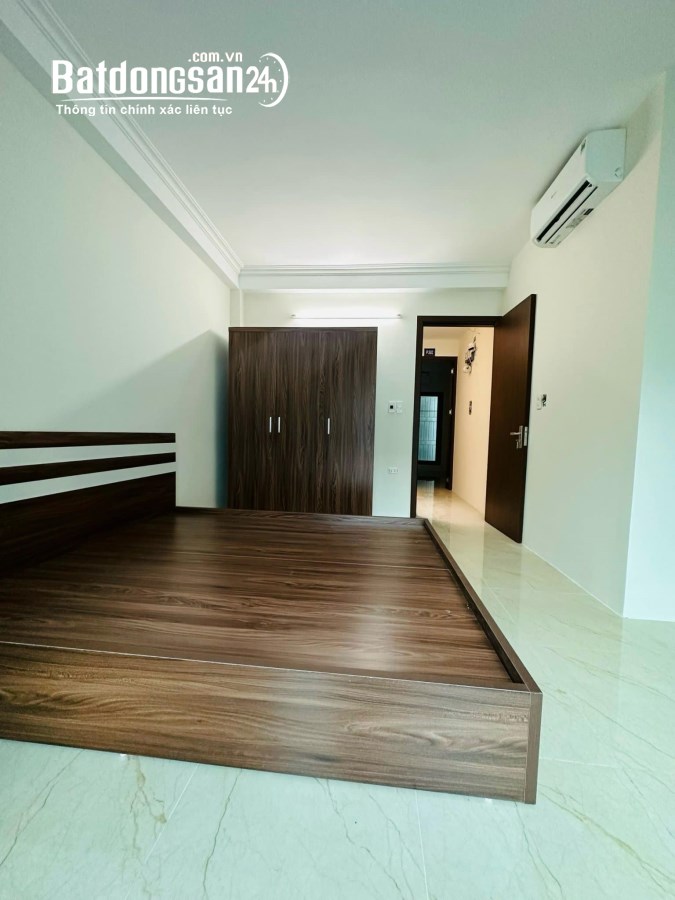 Bán nhà mặt phố Đường Trần Quốc Vượng, Phường Dịch Vọng Hậu, Quận Cầu Giấy