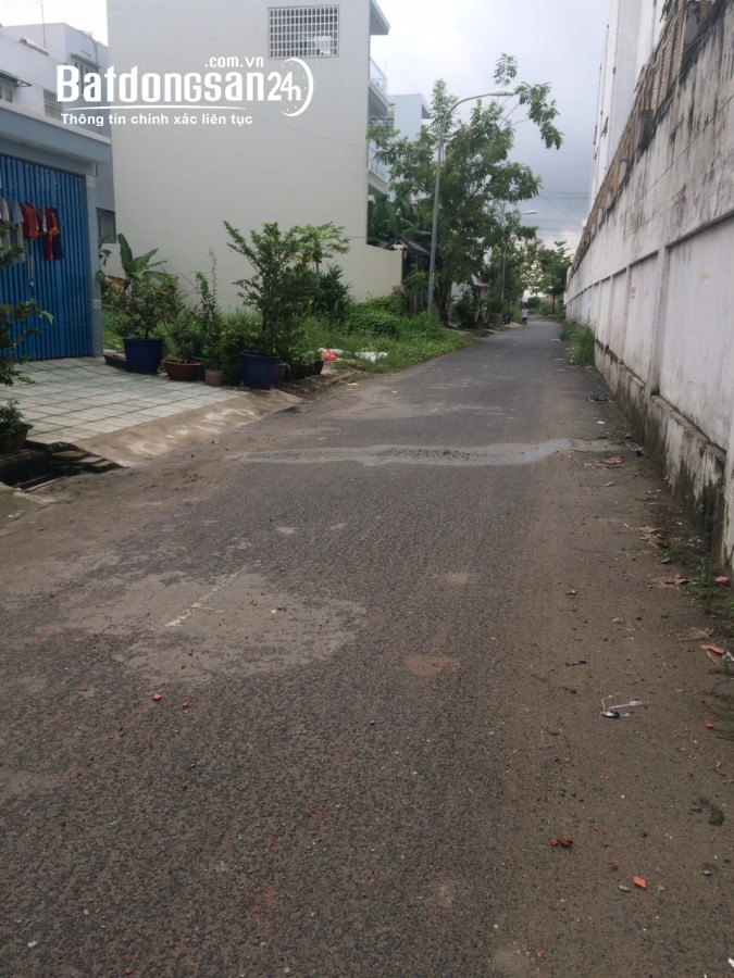 Nhà cấp 4 (6x14) 84m2 MT đường 10m đường Võ Văn Kiệt (Đông Tây)