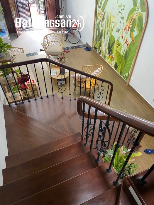 Hiếm, Nhà Dân xây 4 tầng, 80m2, Phân Lô, ô tô tránh, Vỉa hè, Kinh Doanh, Nội Thất 