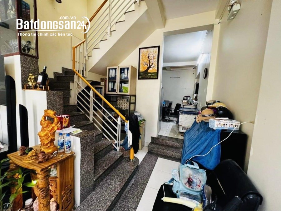 Bán nhà Đường 17, Phường Bình Chiểu, Tp Thủ Đức. Nhà đang ngộp bank 5 tỷ. Giá cực tốt