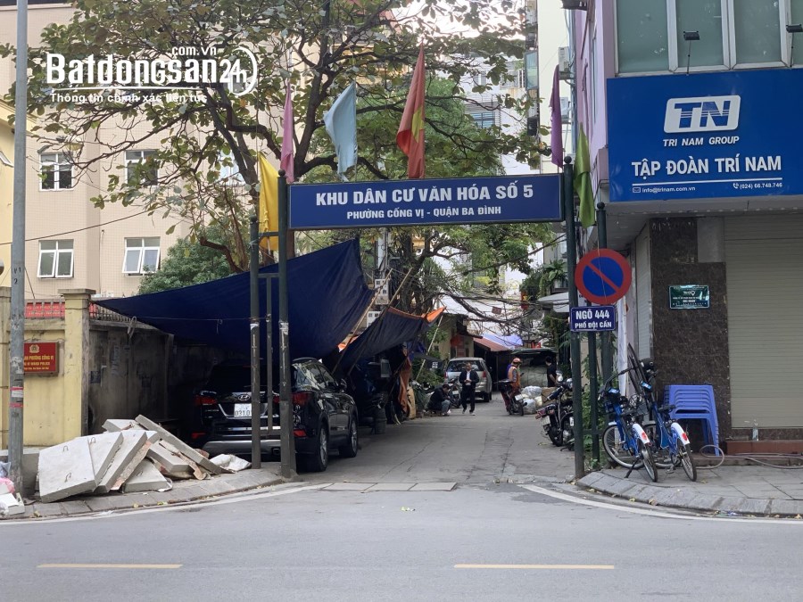 Bán đất trong ngõ 444 đội cấn cực đẹp, ô tô đỗ cửa