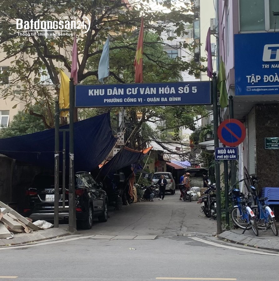 Bán đất trong ngõ 444 đội cấn cực đẹp, ô tô đỗ cửa