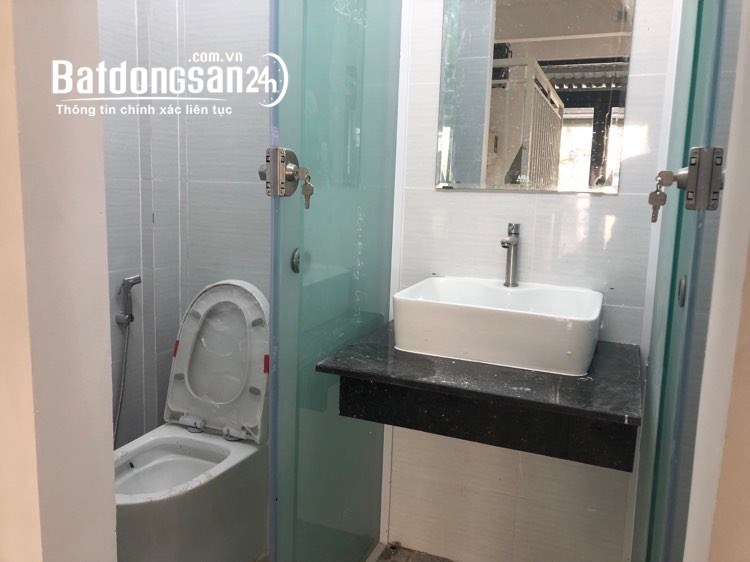 Bán nhà mặt phố Đường Nguyễn Công Hoan, Phường 7, Quận Phú Nhuận