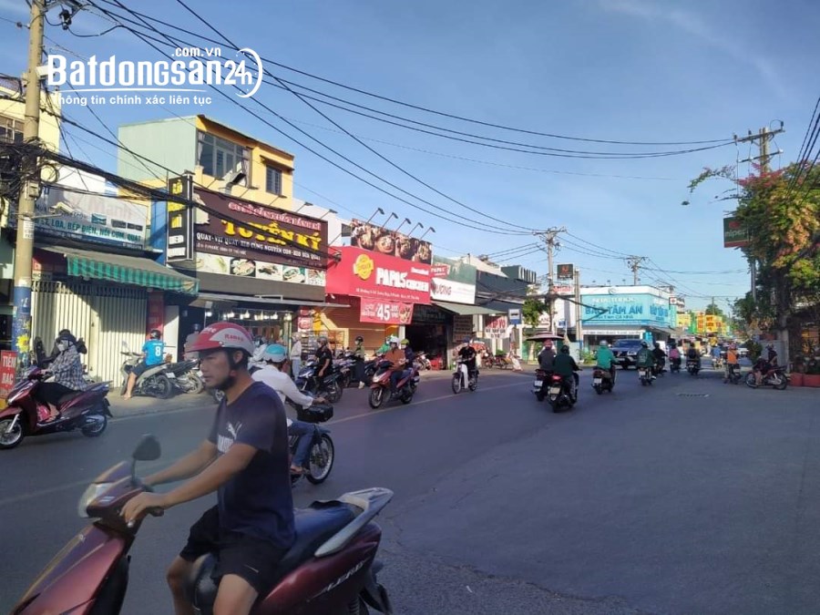 Cho thuê nhà mặt phố Đường Đỗ Xuân Hợp, Phường Phước Bình, TP Thủ Đức