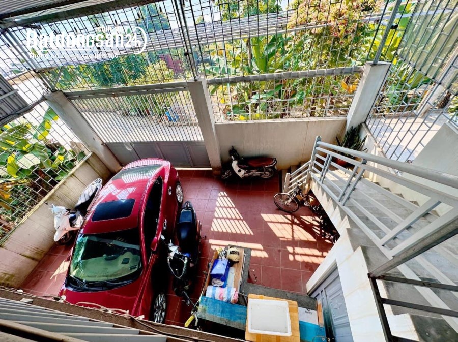 Bán đất tặng nhà 2 tầng Đông Hội, Đông Anh mặt tiền khủng, ô tô 7 chỗ, view sông