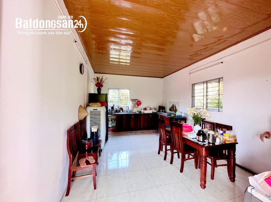 Bán đất tặng nhà 2 tầng Đông Hội, Đông Anh mặt tiền khủng, ô tô 7 chỗ, view sông
