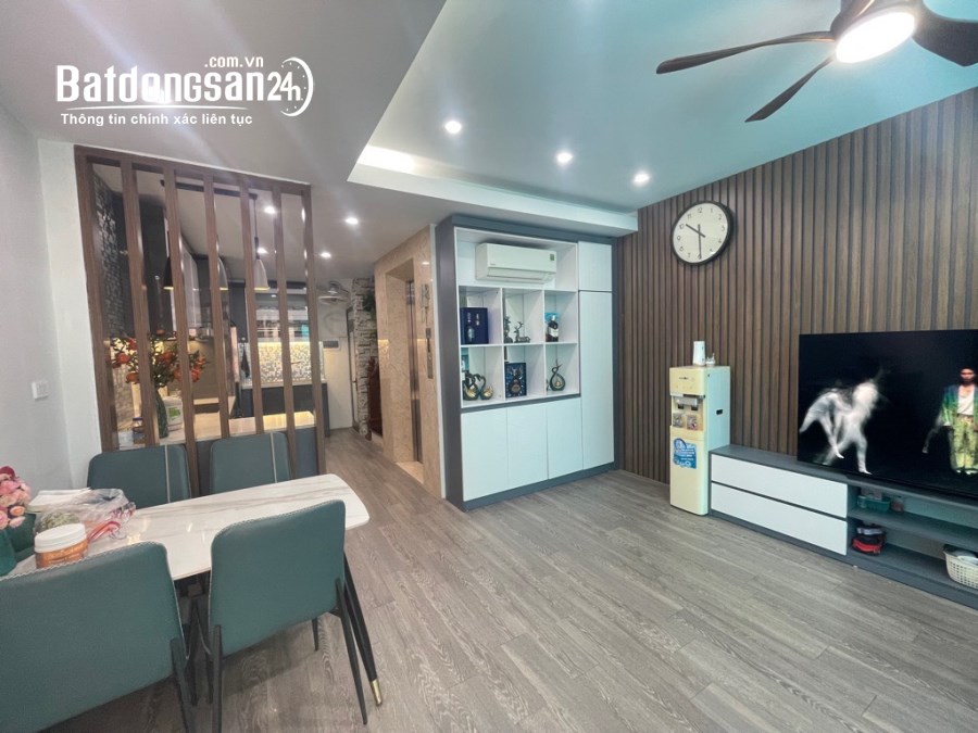 Bán nhà mặt phố Phố Kẻ Tạnh, Phường Giang Biên, Quận Long Biên