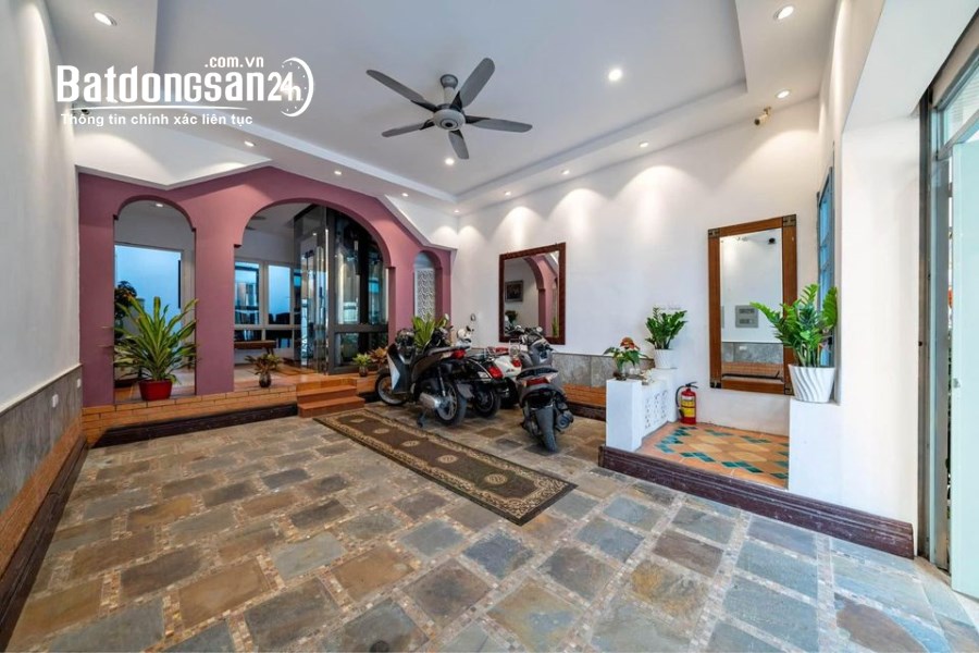 Nhà Tây Sơn Phân Lô - ôtô đỗ cửa - KD đẹp 70m2, 5 tầng, mặt tiền 7m, 2 mặt thoáng.