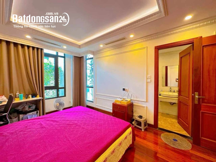 Bán biệt thự, villas Đường Hoàng Hoa Thám, Phường Vĩnh Phúc, Quận Ba Đình