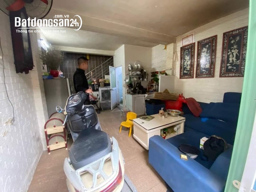 Bán nhà Vũ Hữu, Thanh Xuân, 22m*3T*1.2 tỷ, nhà ở luôn.0902190285