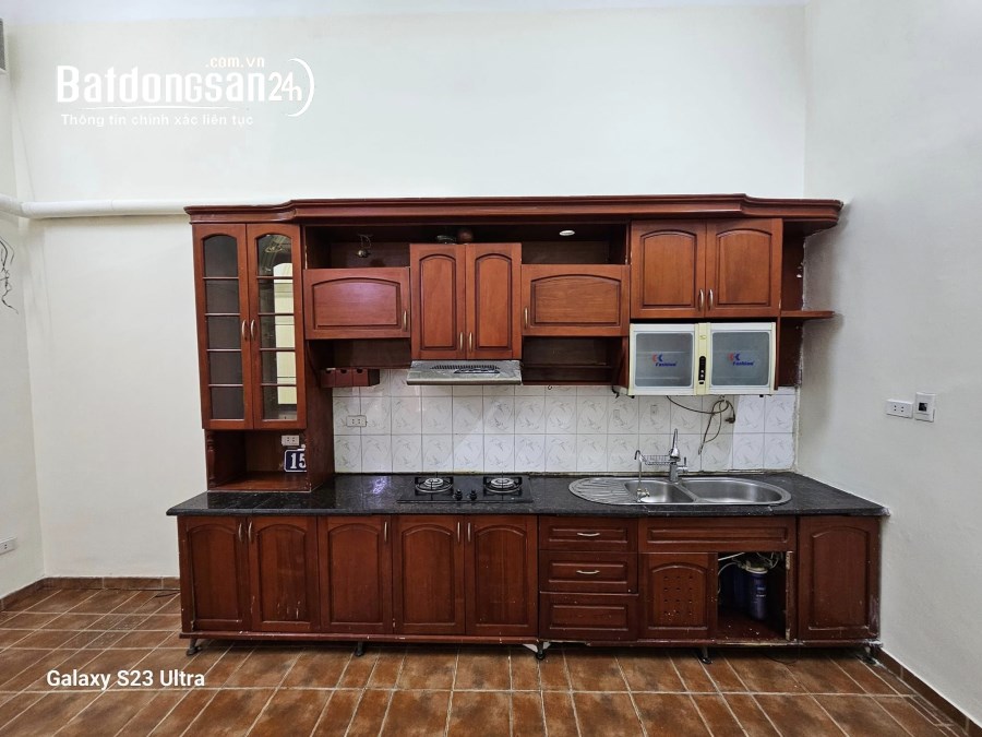 Bán nhà Hoàng Hoa Thám, 40m2 x 5 tầng, ngõ rộng thoáng Trung tâm Ba Đình , nhỉnh 5 tỷ