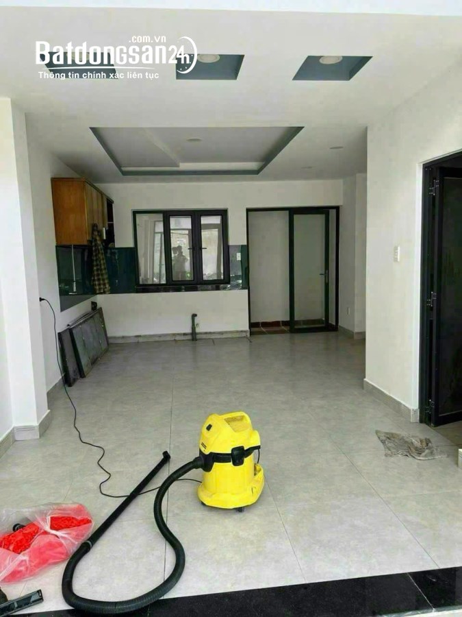 Bán nhà 3 lầu phạm văn đồng , HXH , bình thạnh , dt 55m2 , giá 5.5 tỷ