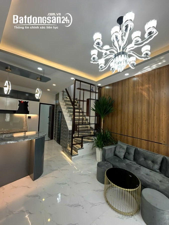 Bán nhà Đường Tân Hóa, Quận 6, 41m2, 2Tầng, Giá Rẻ