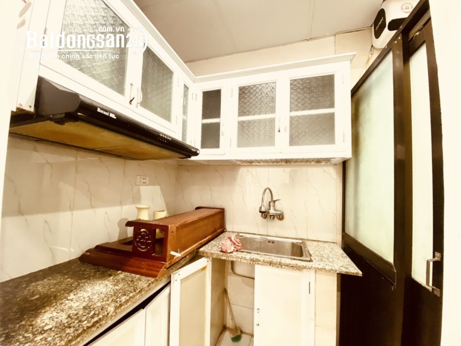  Bán căn hộ khu tập thể Kim liên Đống Đa 66m2 tầng 4 giá 1.95 tỷ 