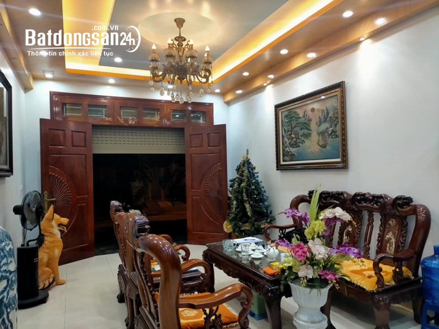 Bán nhà mặt phố Nguyễn Văn Trỗi Mỗ Lao, kinh doanh đỉnh, 39m2, 7.6 tỷ