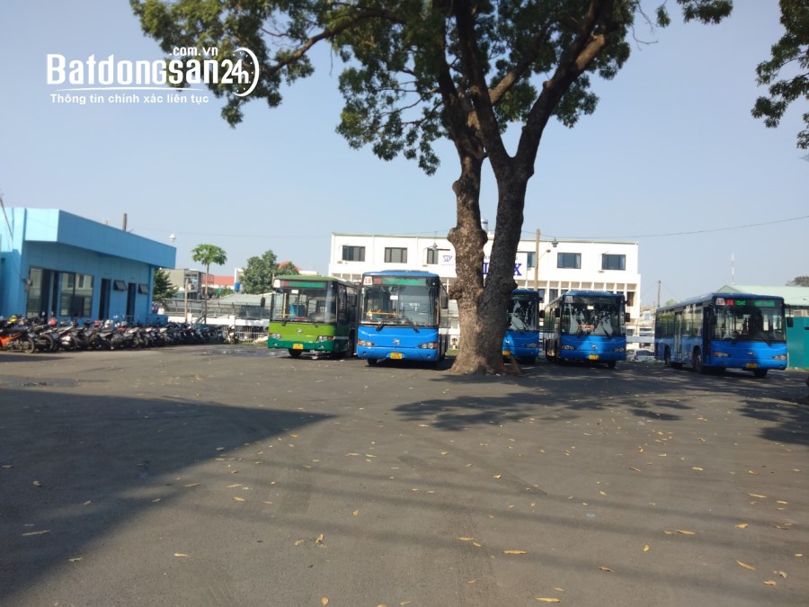 NHÀ MẶT TIỀN HIỆP THÀNH QUẬN 12- 245M2(12*20) BÁN GẤP CHỈ 9 TỶ 250  Mô tả. + Diện tíc