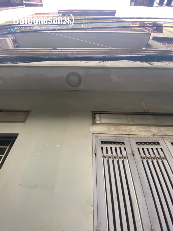 BÁN NHÀ PHỐ NGUYỄN LÂN 48M - 4 TẦNG - MẶT TIỀN 5.6M - NGÕ THÔNG BA GÁC -03 NGỦ Ở NGAY