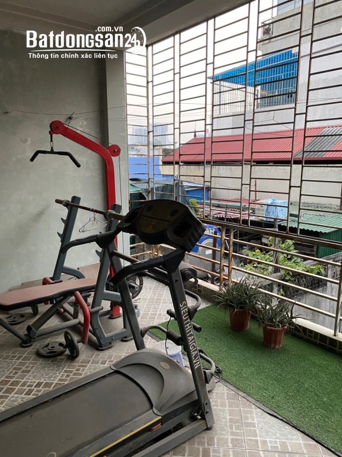 BÁN NHÀ PHỐ NGUYỄN LÂN 48M - 4 TẦNG - MẶT TIỀN 5.6M - NGÕ THÔNG BA GÁC -03 NGỦ Ở NGAY
