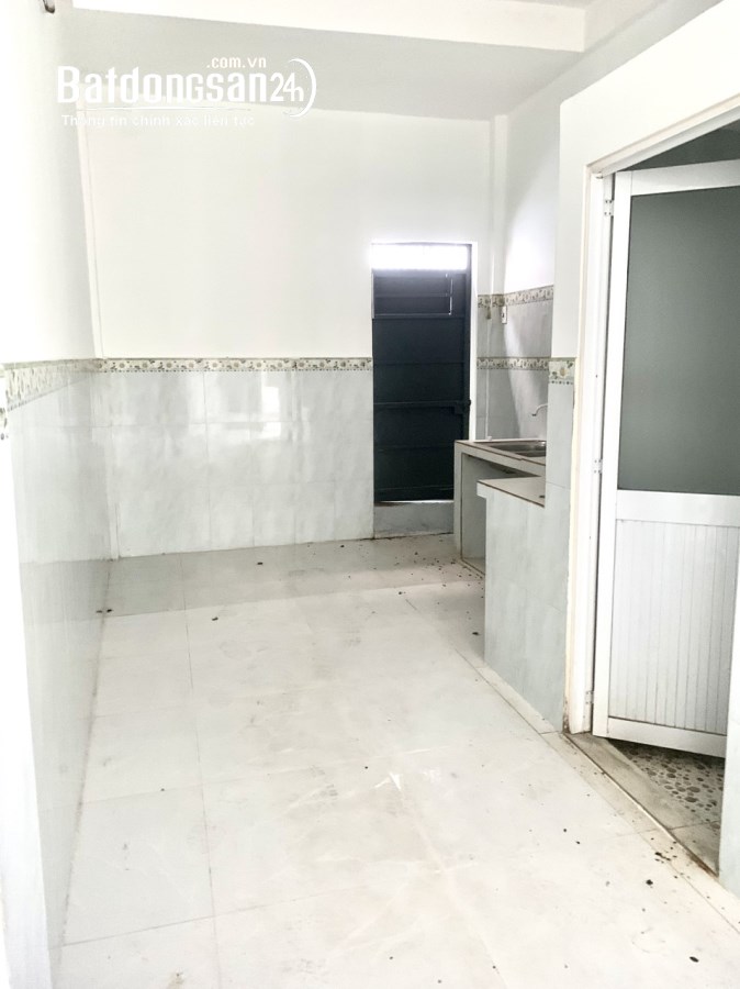 Bán tháo lỗ hơn 1 tỷ nhà đường Lê Quang Sung, Quận 6, 31m2 chỉ nhỉnh 2 tỷ