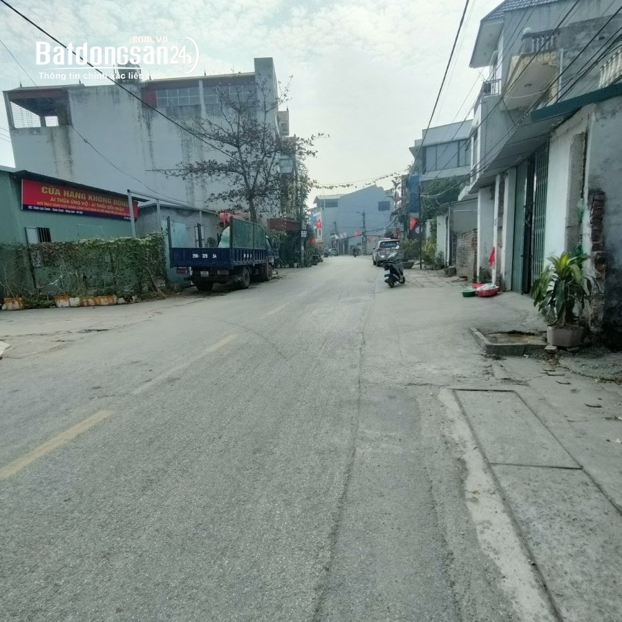 Bán đất tặng nhà Xuân Canh Đông Anh, trục chính, kinh doanh, ô tô tránh, nhỉnh 4 tỷ