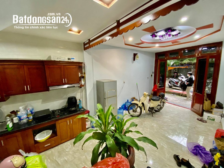 Bán nhà Mới hẻm 6m, 4 tầng, 4 x 15m, Quận 7, gần Huỳnh Tấn Phát, nhỉnh 6 tỷ.