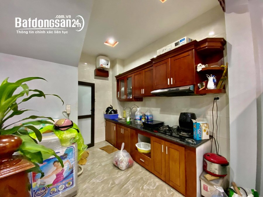 Bán nhà Mới hẻm 6m, 4 tầng, 4 x 15m, Quận 7, gần Huỳnh Tấn Phát, nhỉnh 6 tỷ.