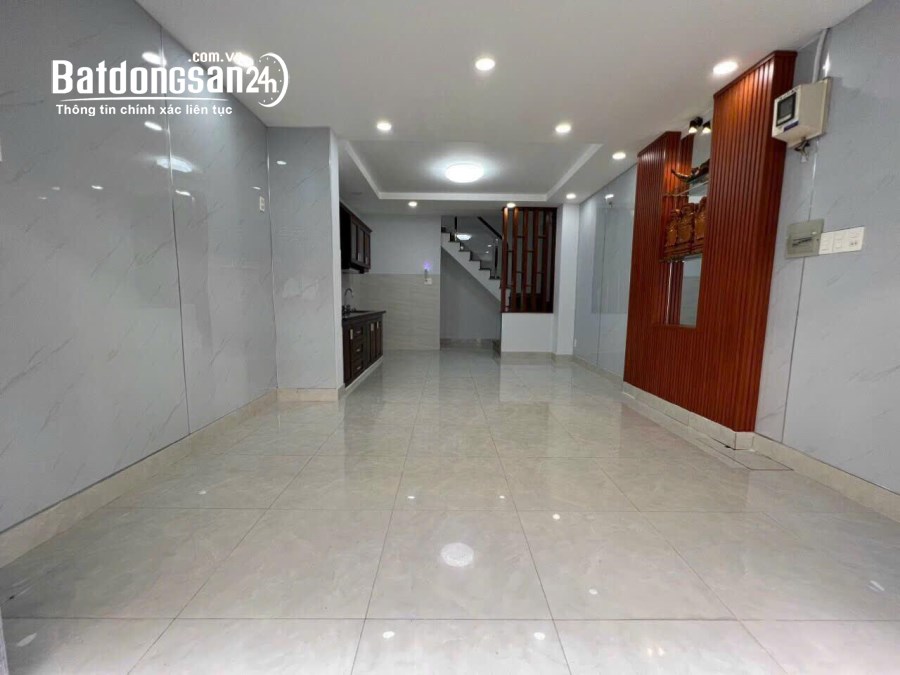 '''Bán nhà mặt tiền Tân Bình, góc 2MT 114 Năm Châu, phường 11 Tân Bình
