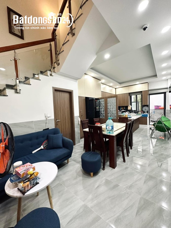 Kế bên sân bay,HXH ngủ nhà,Đào Duy Anh,Phú Nhuận,ngang 4.5m,90m2, 5 tầng,13.8 TỶ