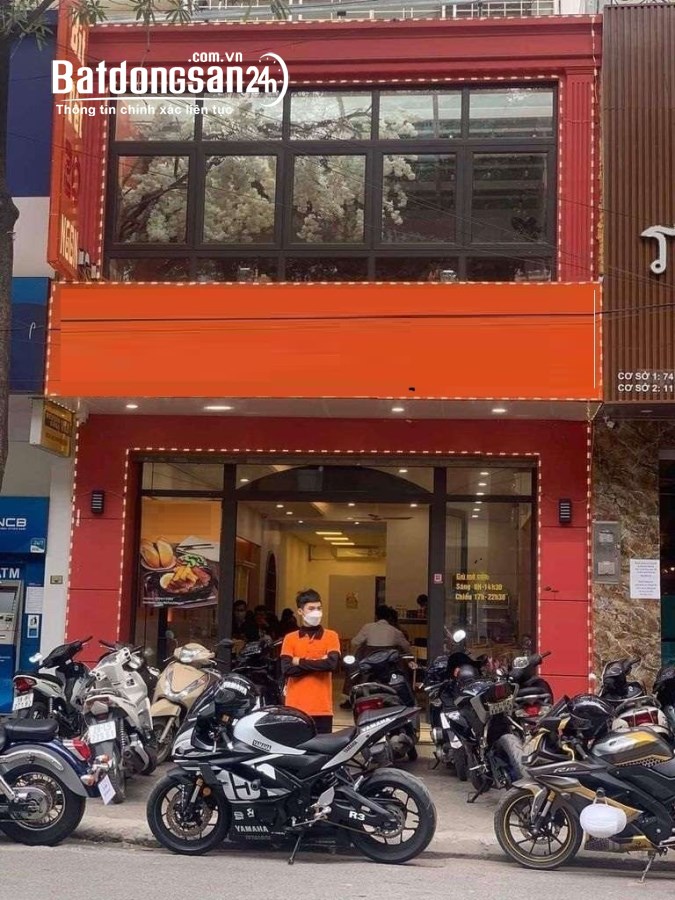 Cửa hàng mặt phố Xuân Thủy. Dt 80m2 x 2 tầng riêng, Mặt tiền 4m
