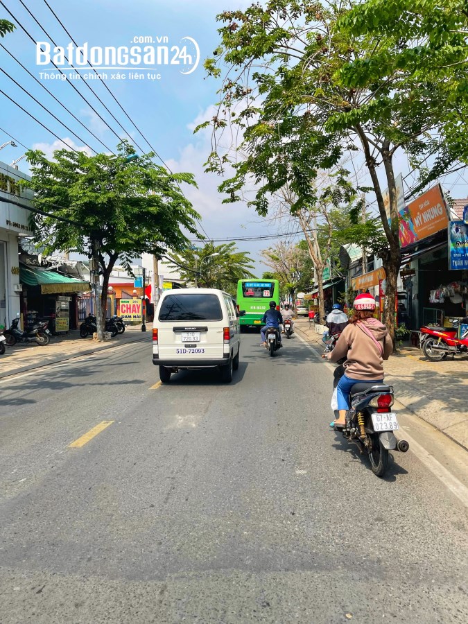 HOT ! ĐẤT 160M2 NGUYỄN VĂN TẠO, LONG THỚI, CHỈ 3.7 TỶ, HẺM XE HƠI